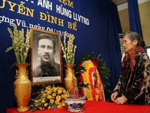 Truy tặng Huân chương Độc lập cho liệt sĩ Nguyễn Đình Bể - ảnh 1